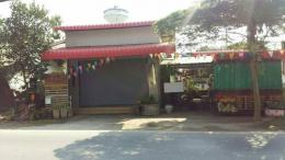ขายบ้าน 2 หลัง เนื้อที่ 117 ตรว ป่าไผ่ สันทรายเส้นป่าเหมือด ติดถนน ทำเลดีมาก 